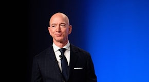 Jeff Bezos vende azioni Amazon per un valore di 5 miliardi di dollari