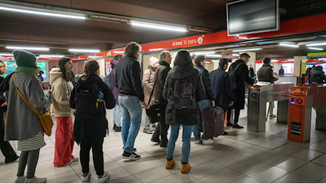 Sciopero generale a Milano: gli orari di metro, bus e tram