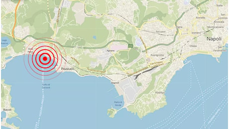 Terremoto nei Campi Flegrei a Napoli con la scossa più forte di magnitudo 3.4: sciame sismico in zona Pozzuoli